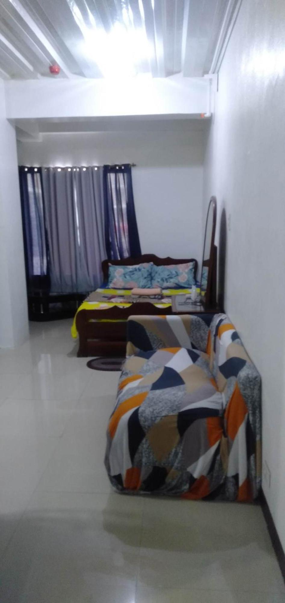 Your City•Home Apartment Paranaque City Buitenkant foto